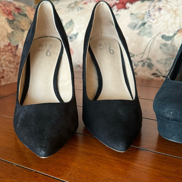 Black heels bundle! - Picture 4 of 9